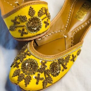 Zardosi Yellow Embroidery Jutti.
