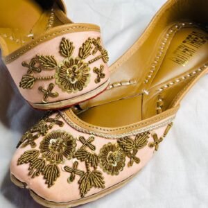 Zardosi Peach Embroidery Jutti.
